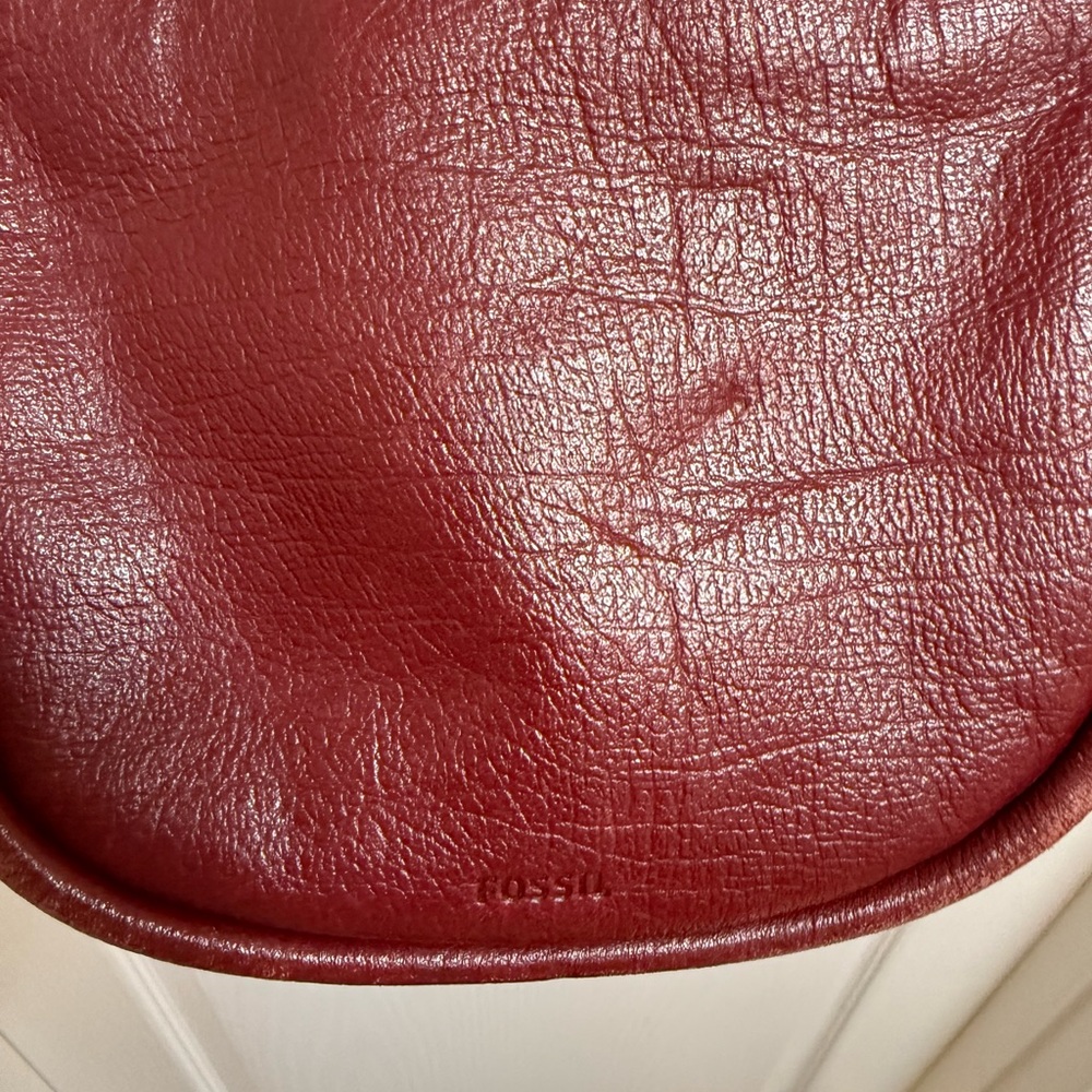 Fossil Keyper Bag - Picture 2 of 3